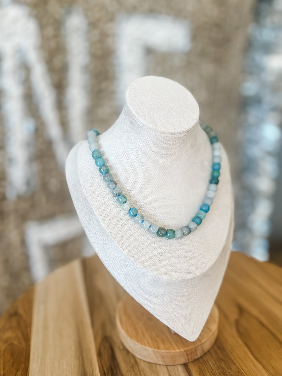 Teal, turquoise beaded necklace