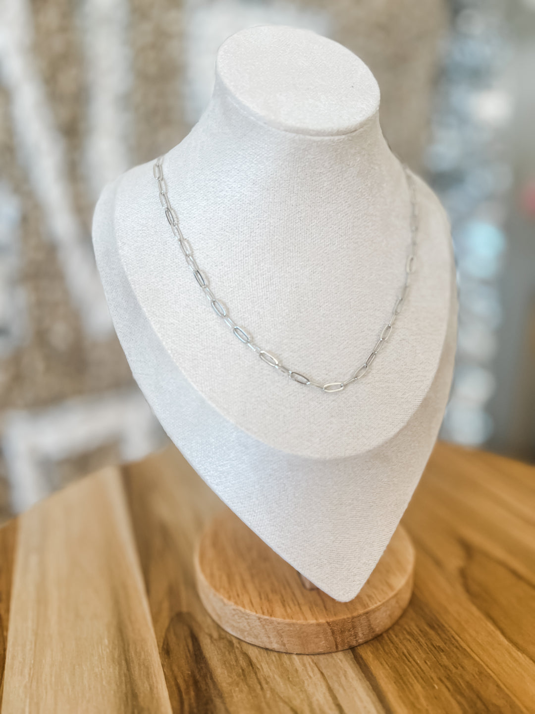 Silver paperclip necklace 