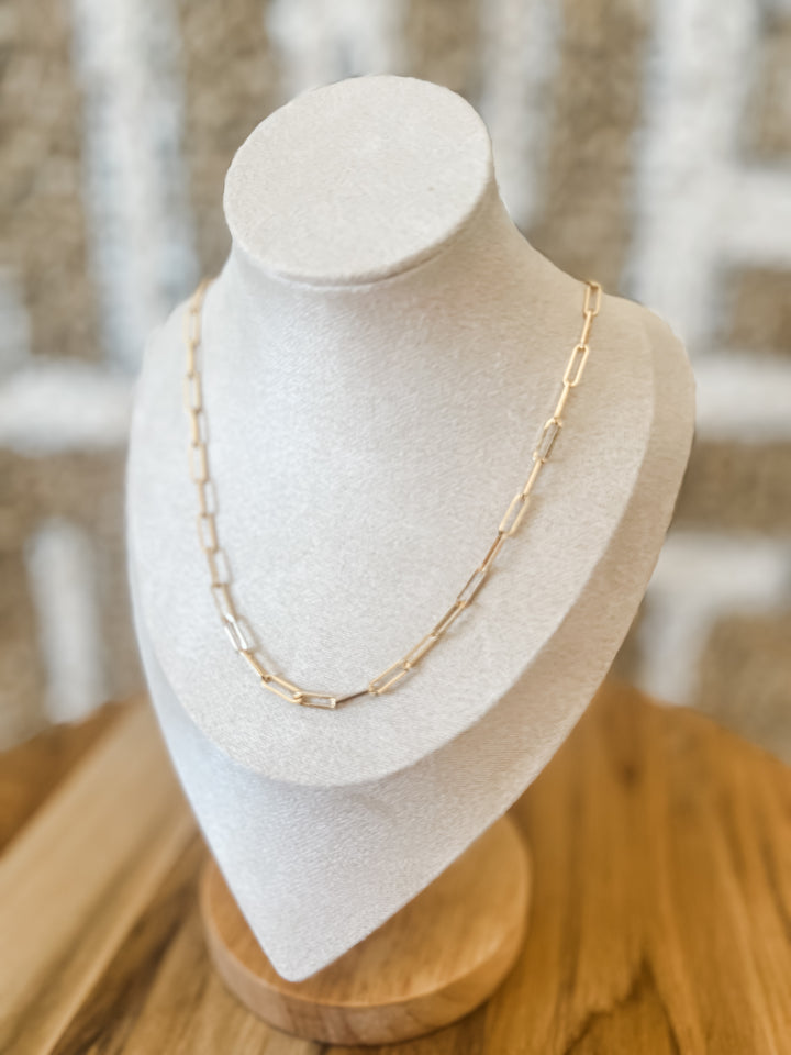 Gold elongated paperclip necklace