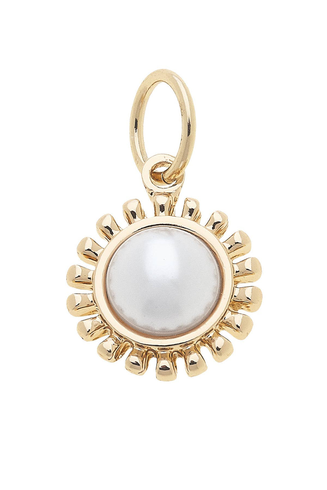 A gold-plated pearl coin charm with a central pearl surrounded by smaller pearls, intended for use as a necklace or bracelet.