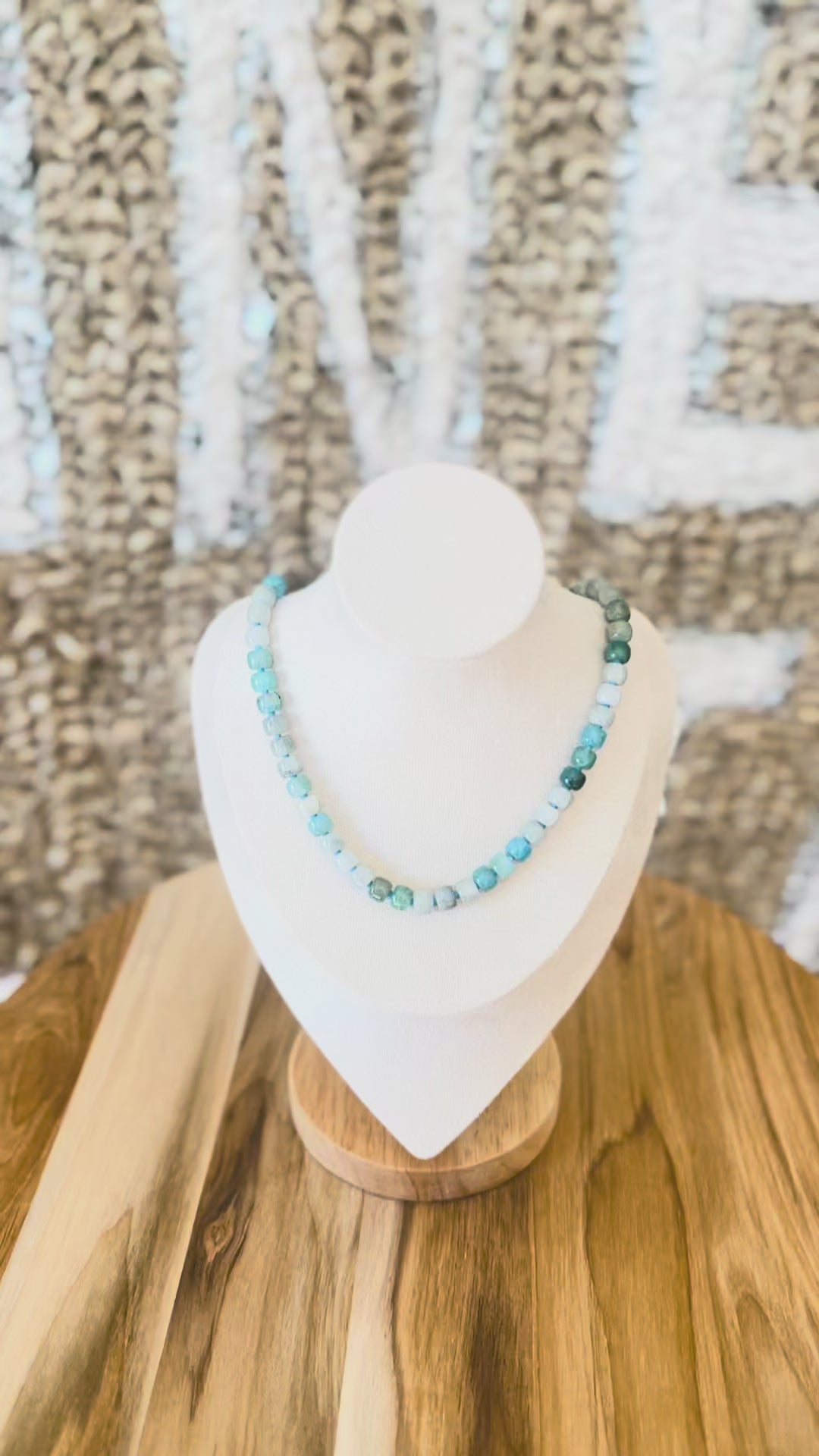 Video of teal, turquoise beaded necklace
